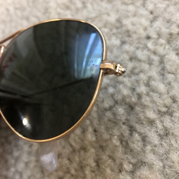 Polarized Aviator Ray Bans - Picture 4 of 5